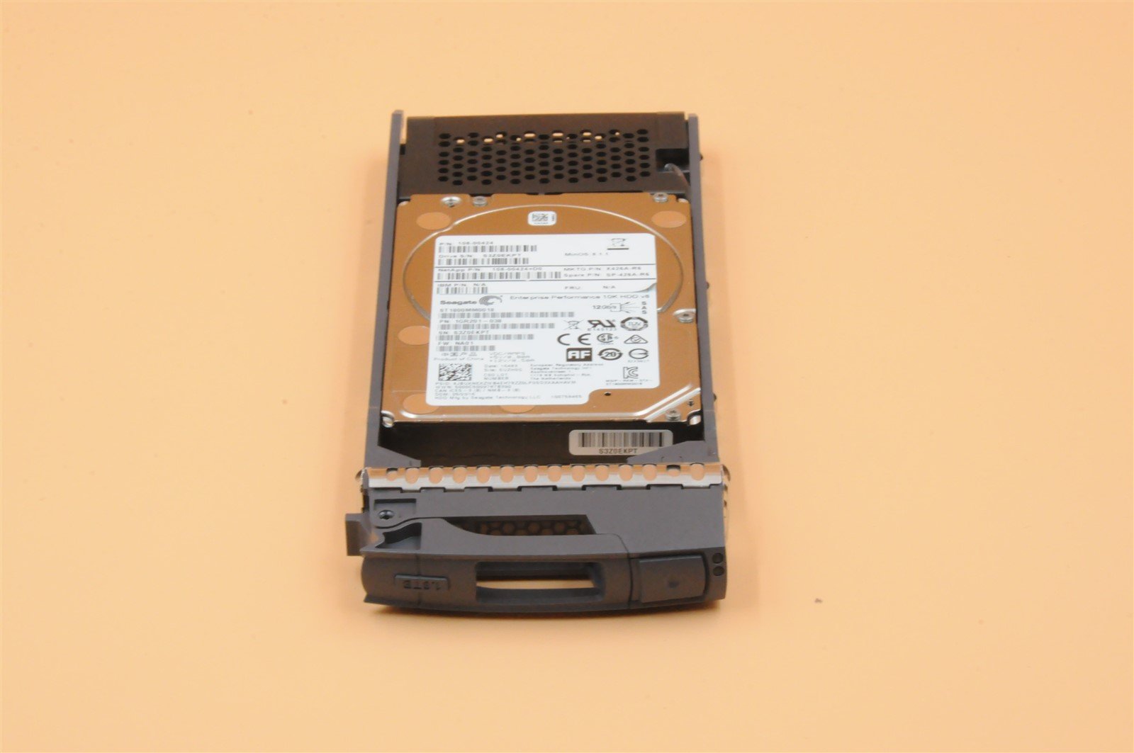 SP-426A-R6 X426A-R6 108-00424+D0 NETAPP 1.8TB 10K 12G SFF 2.5" SAS HARD DRIVE