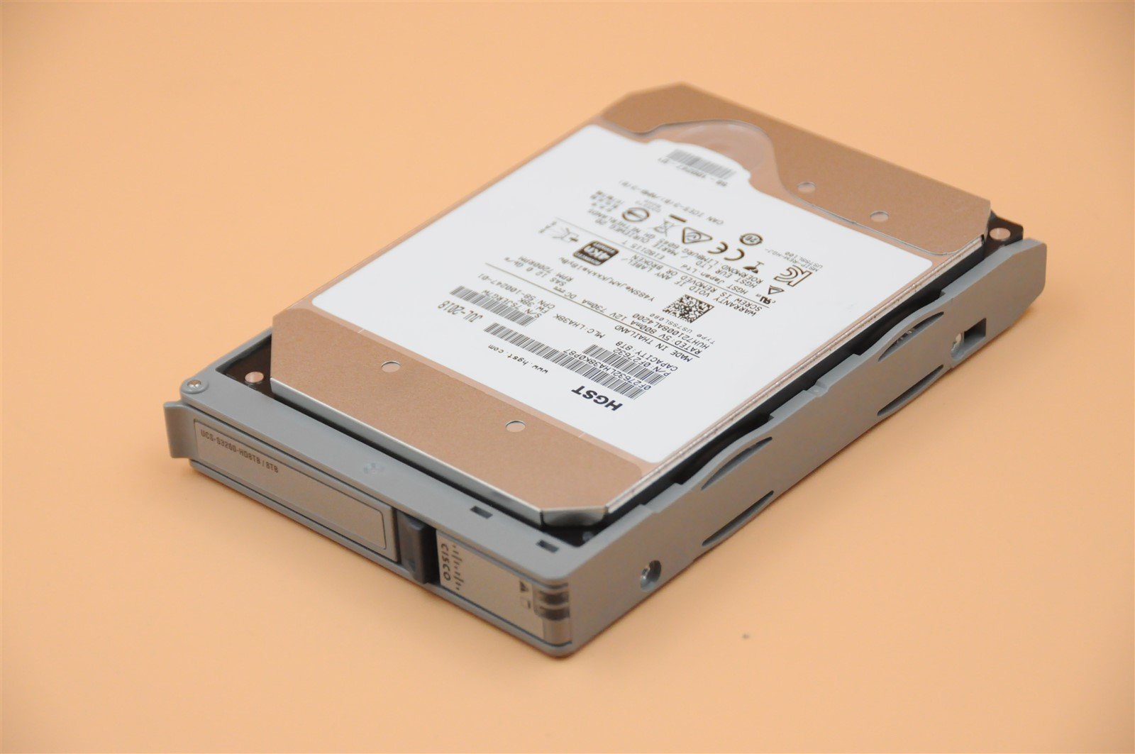 UCS-S3260-HD8TB/8TB HUH721008AL4200 CISCO 8TB 7.2K 12G 3.5" SAS 4KN HARD DRIVE